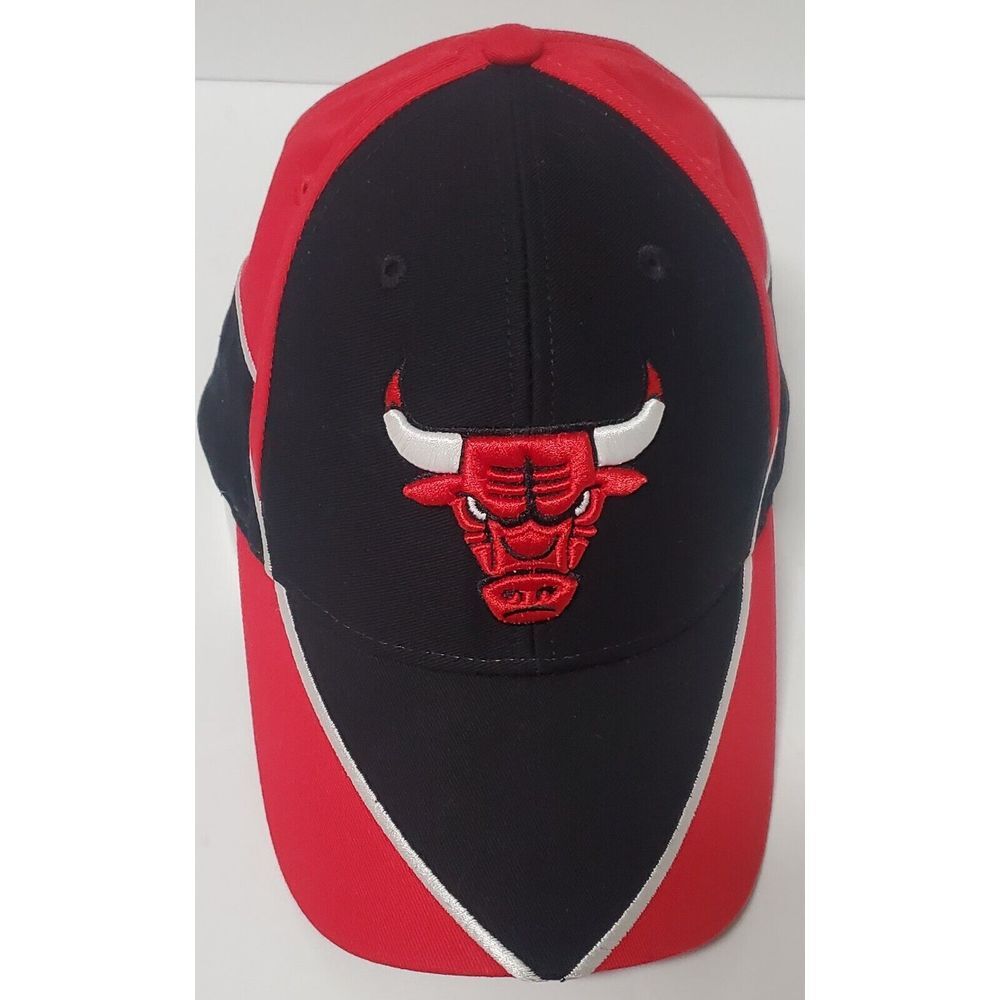 Chicago Bulls Basketball NBA Elevation Cotton Baseball Cap Hat Red/Black/White